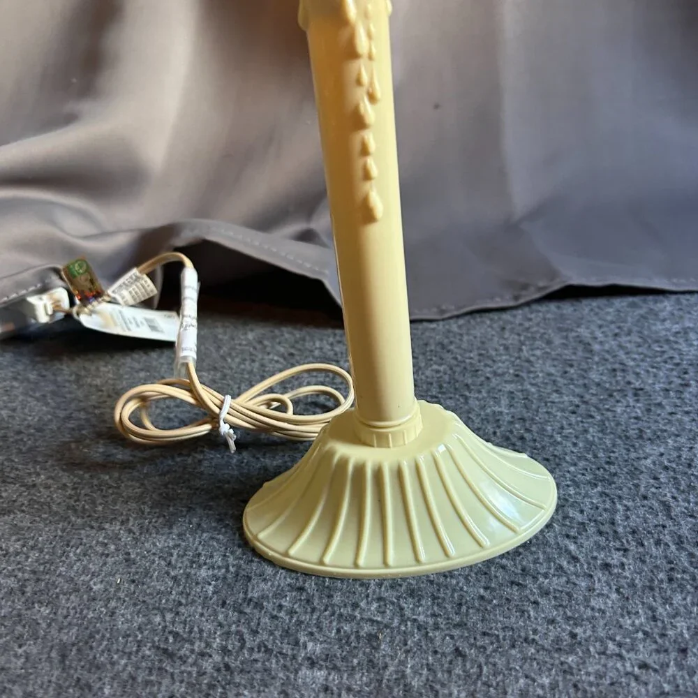 VINTAGE CHRISTMAS WINDOW ELECTRIC PLASTIC WAX DRIP‎ SINGLE CANDLE STICK LIGHTS